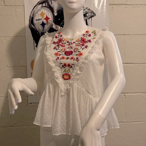 ZARA Woman Trafaluc Collection - Picture 1 of 5